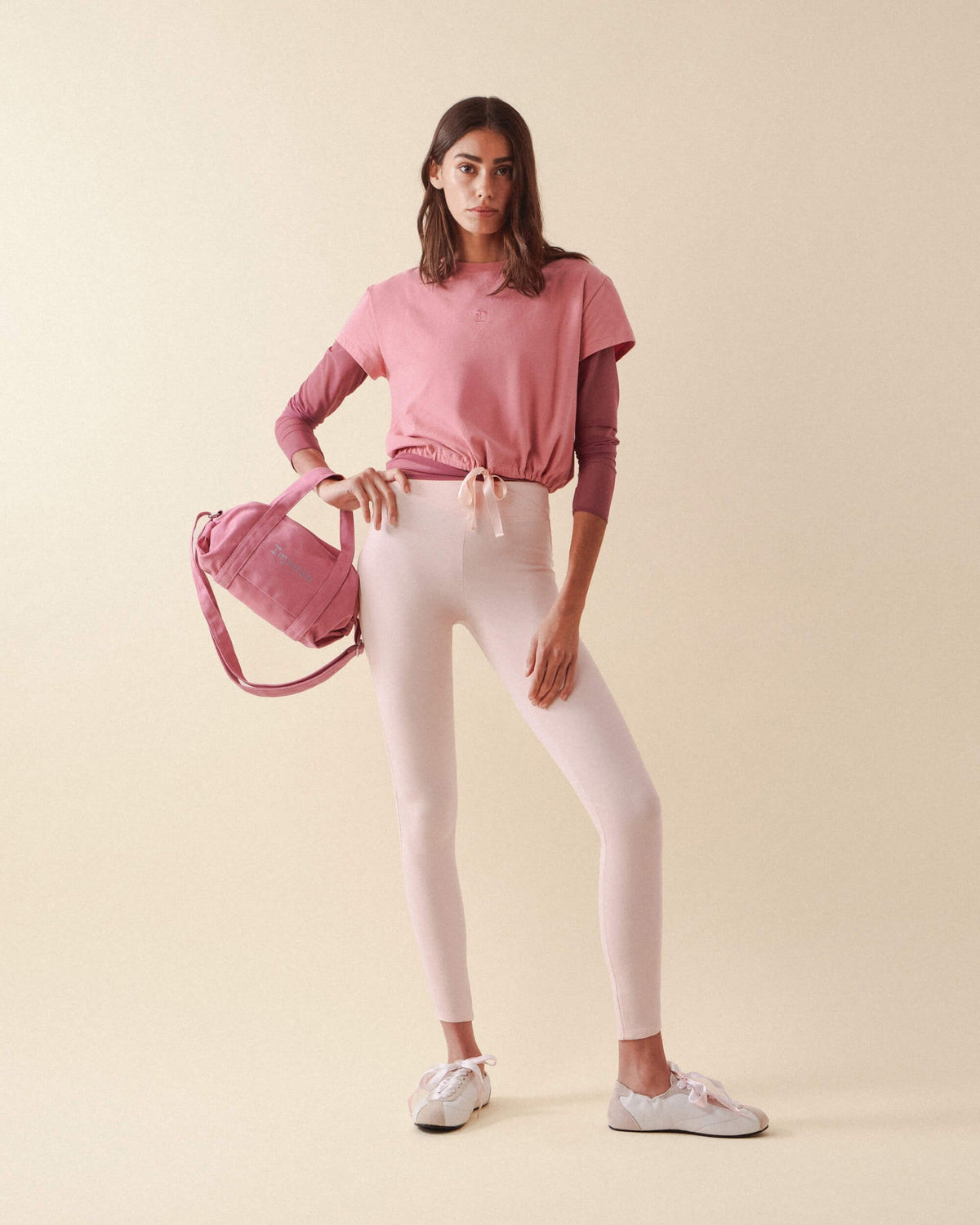 Tee court Satin signature