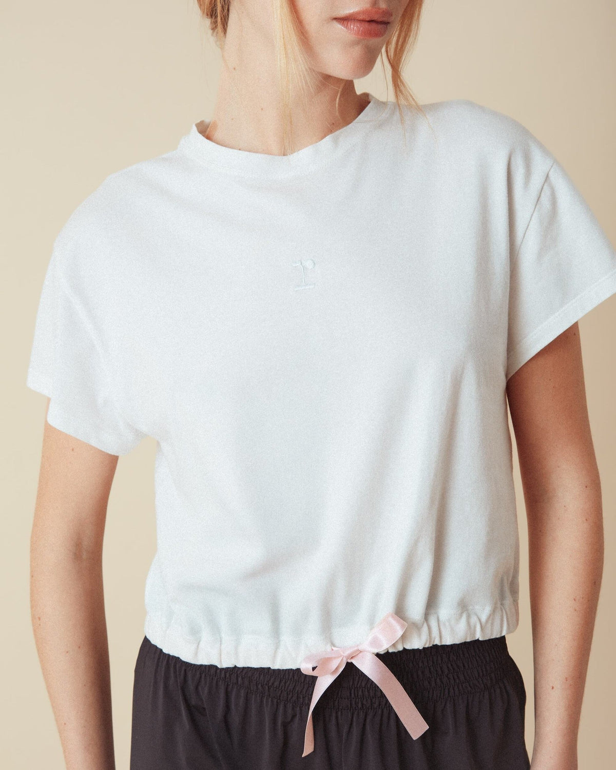 Tee court Satin signature